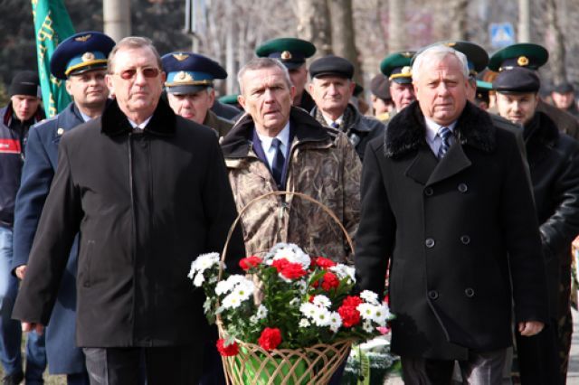 ���� ��������� ��������� � ����������